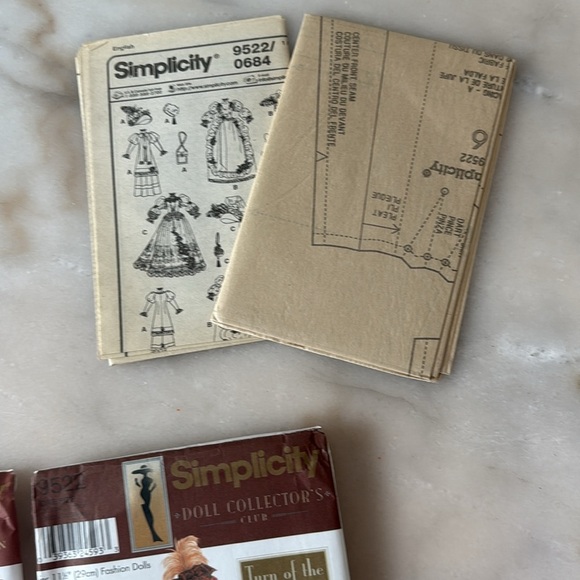 Simplicity 9521 9522 Museum Collection Fashion Clothing Doll 11.5 Dress Pattern - Picture 3 of 8